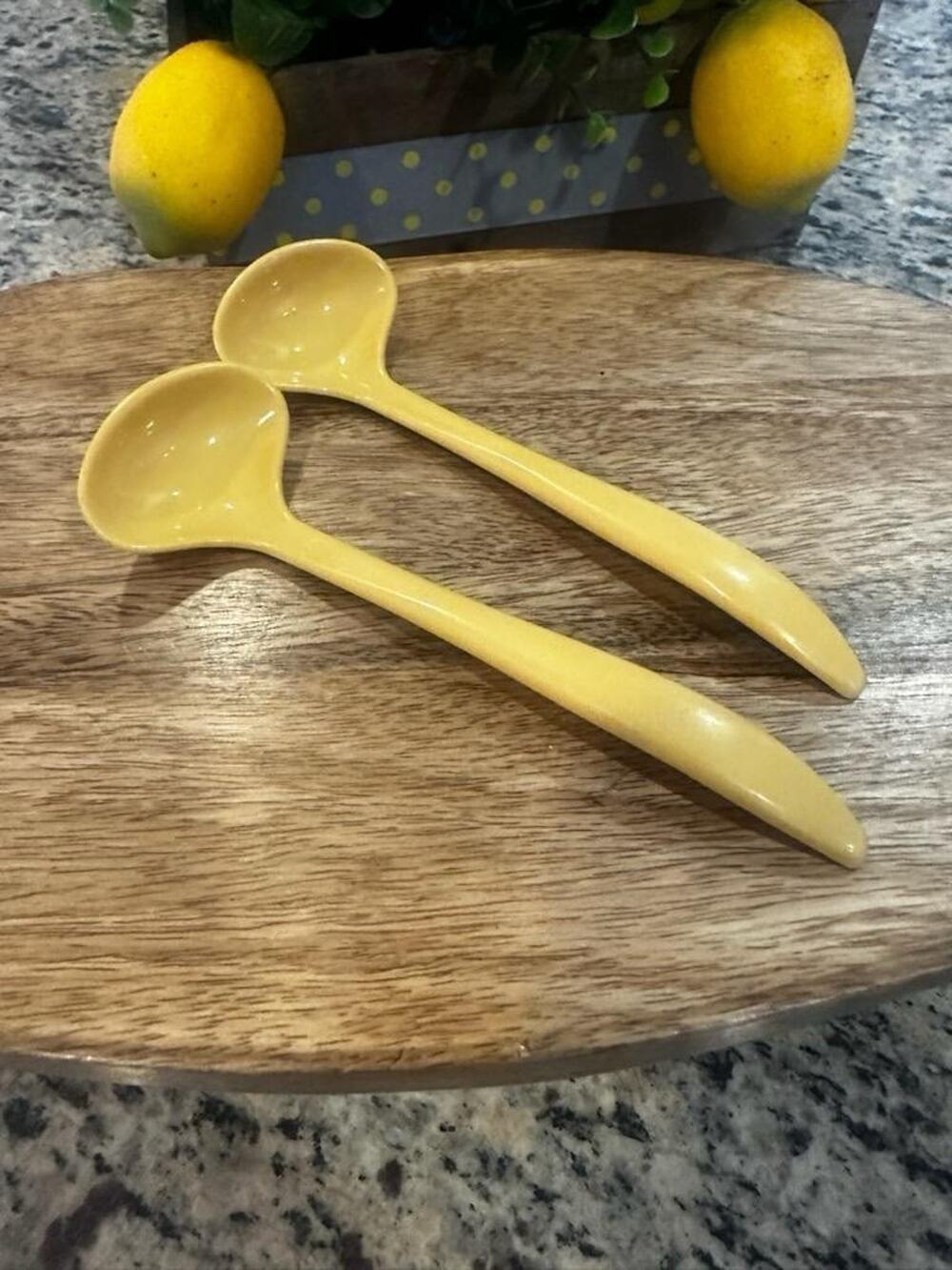 Set Of 2 Tupperware Condiment Ladles 872-7